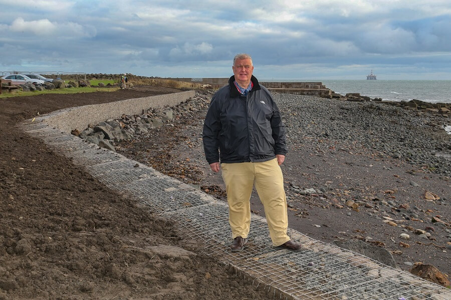 Cllr Colin Davidson visiting Buckhaven foreshore to see the coastal protection works - News from Levenmouth Area Committee