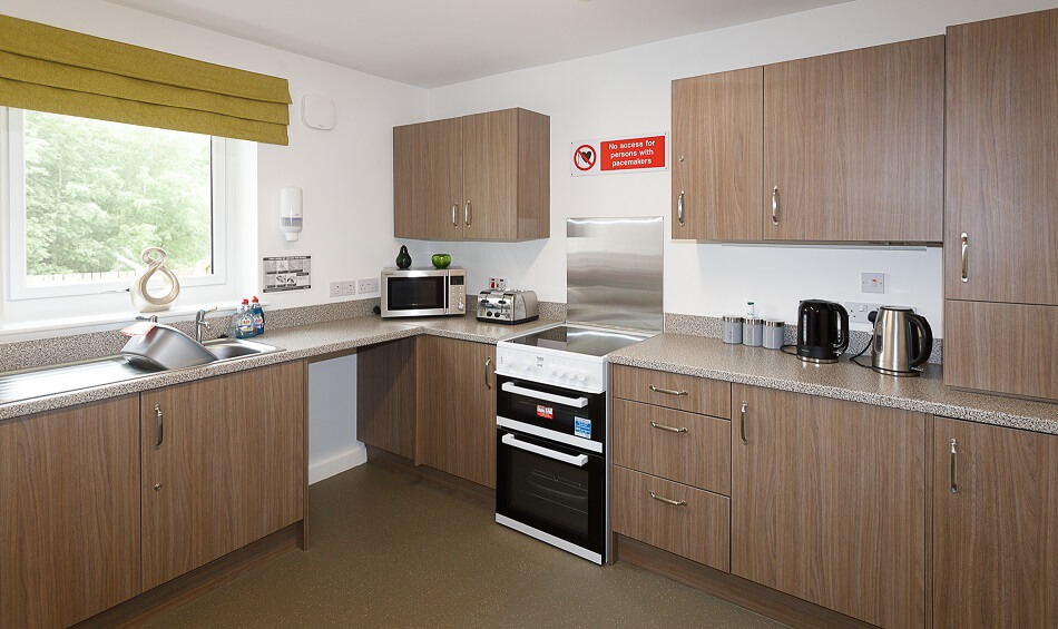 Communal kitchen with cooking and washing facilities