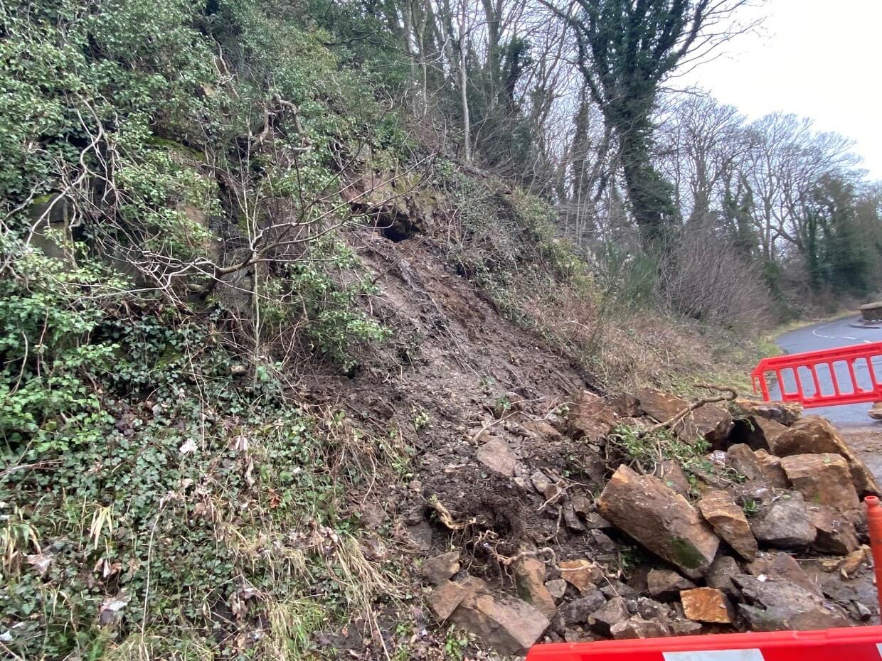 Image of landslip at Dura Den