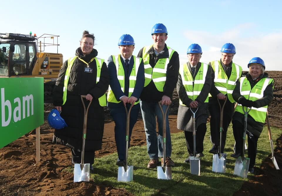 Pupils, Councillors, Contractors and staff at sod cutting for Dunfermline Learning Campus