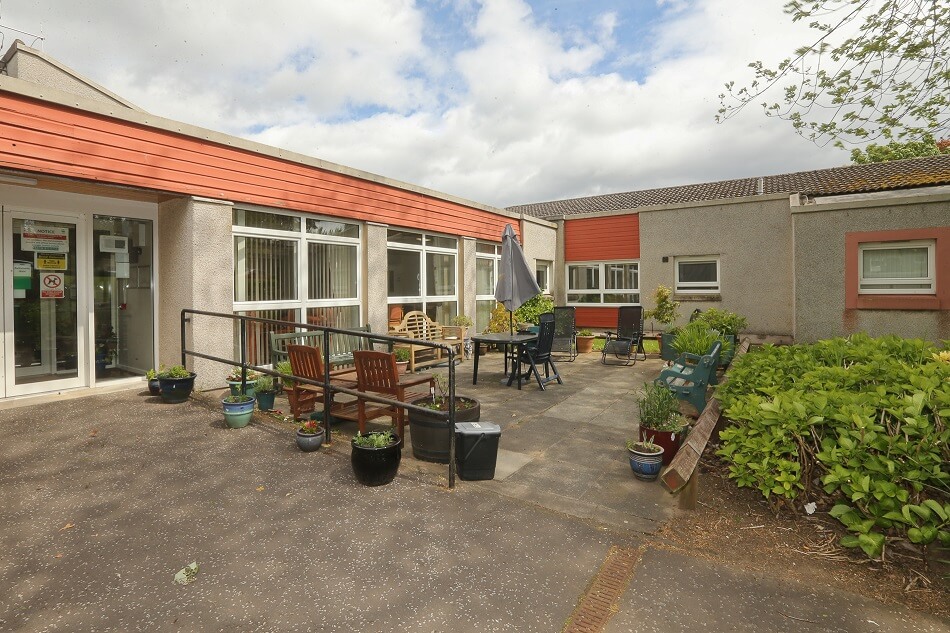 Image of the outdoor seating area at Jubilee Grove