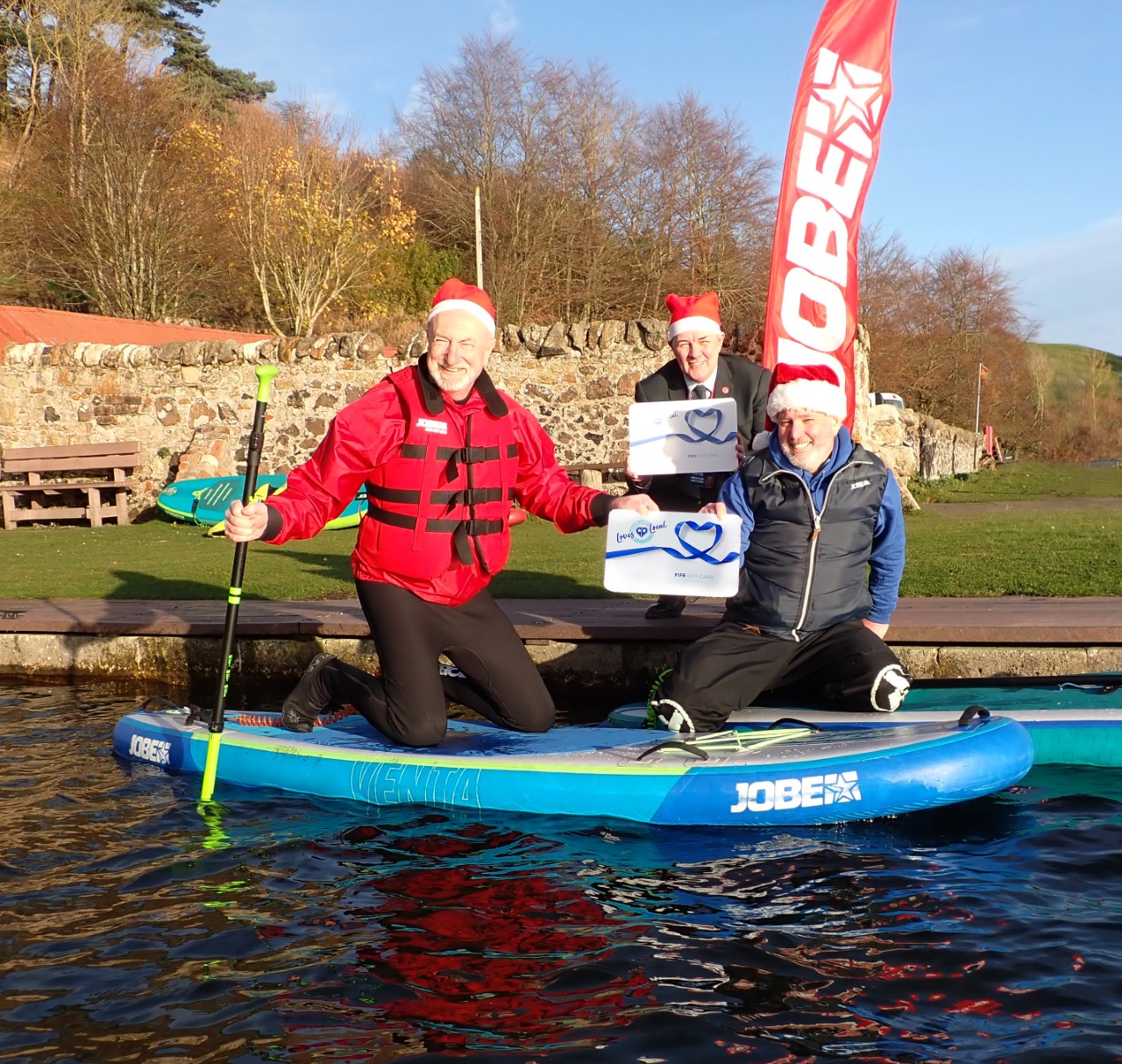 Gordon from Paddleboard Fife with councillors