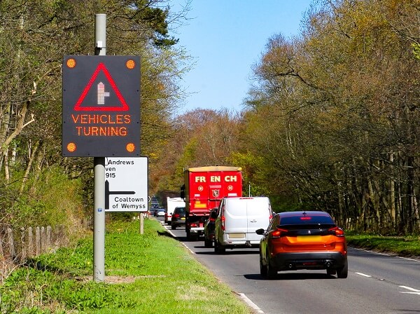 Electronic road sign on Standing Stane Road