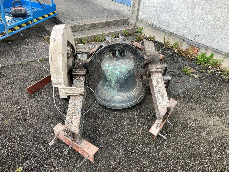 Historic bell from Templehall Parish Church will take pride of place in new homes