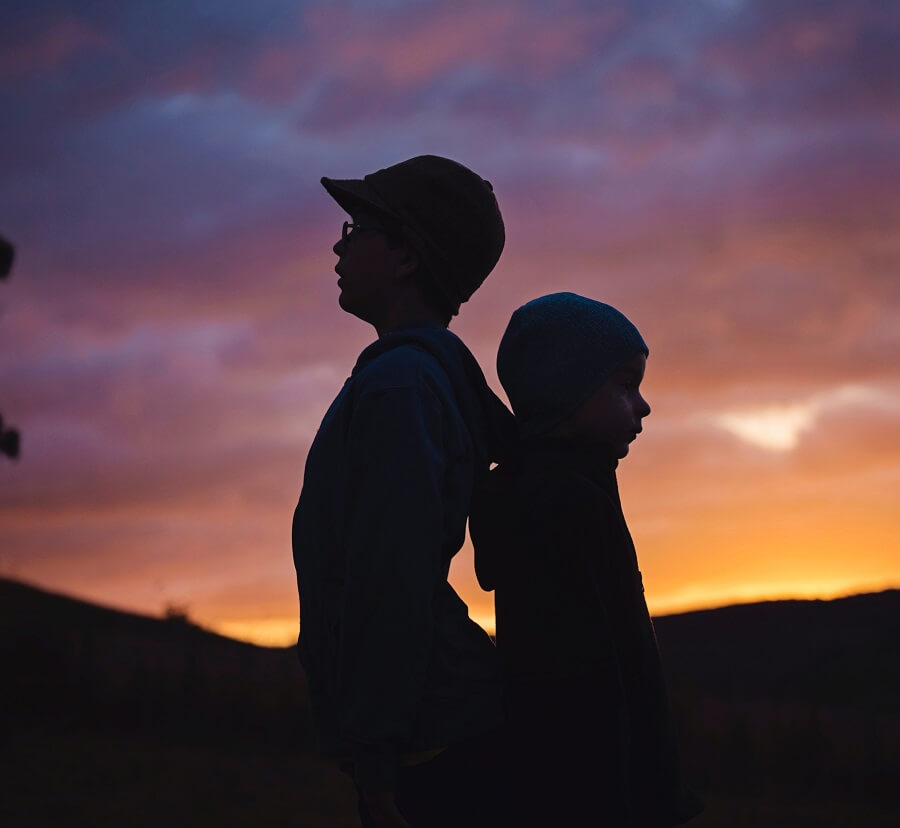 Siblings silhouette