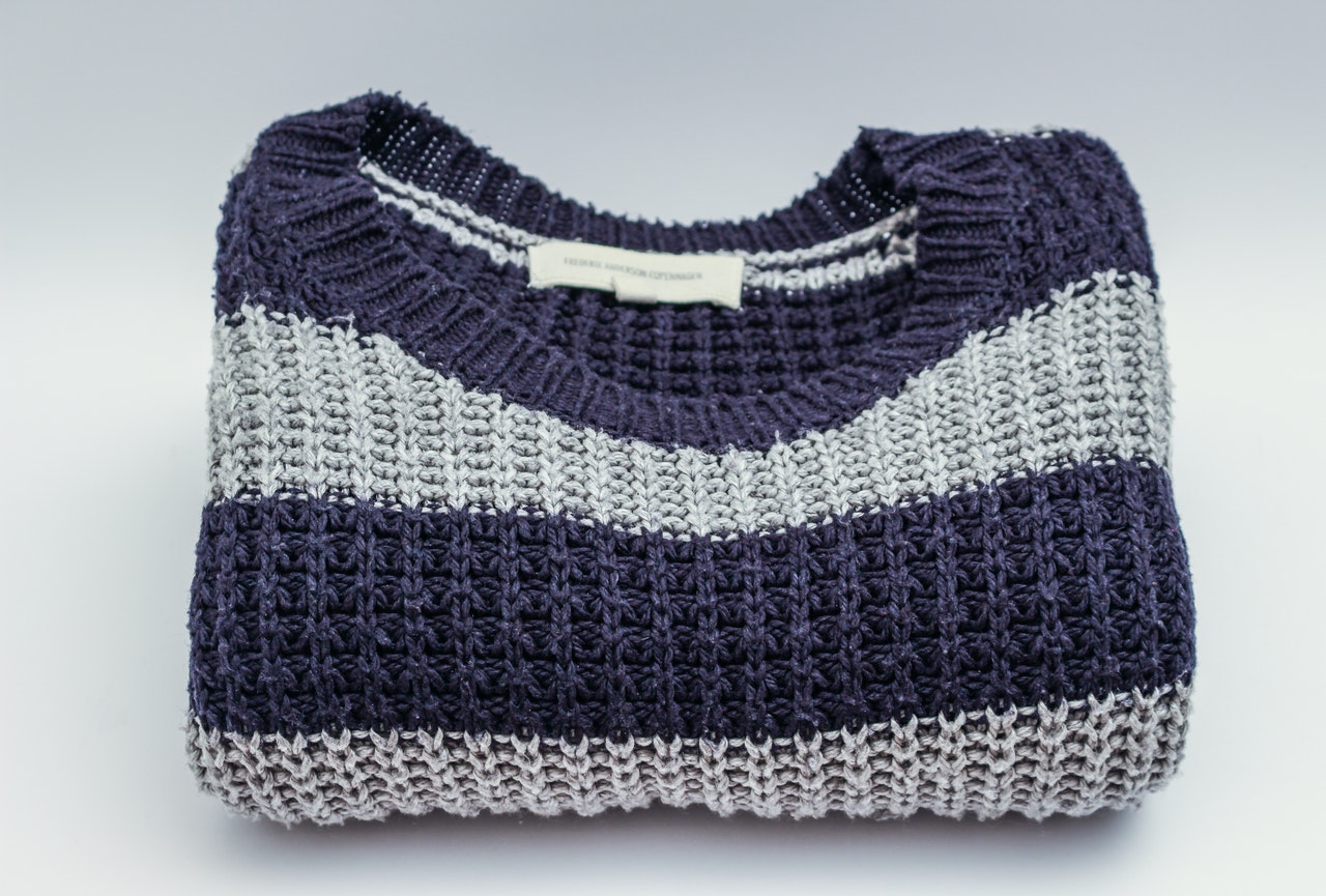 warm adult jumper - Council and partners coordinating offers of help for refugees