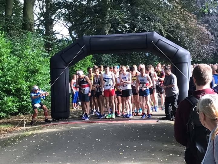 Runners waiting to set off