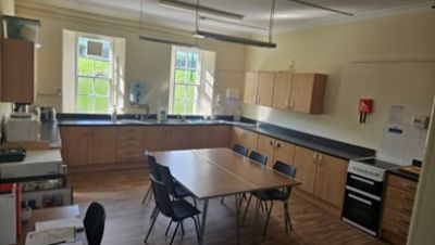 Kitchen area with dining table
