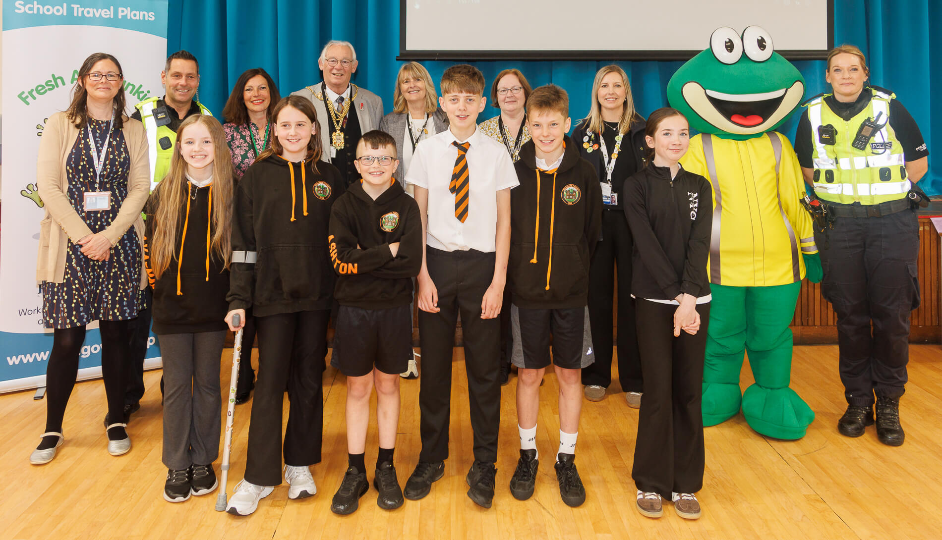 Pupils and staff at Pitreavie Primary with Frankie the Frog