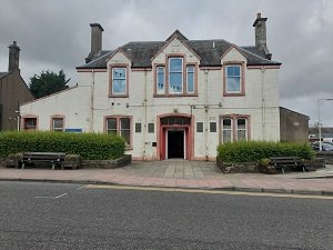photo of the exterior of Lochgelly Town Hall