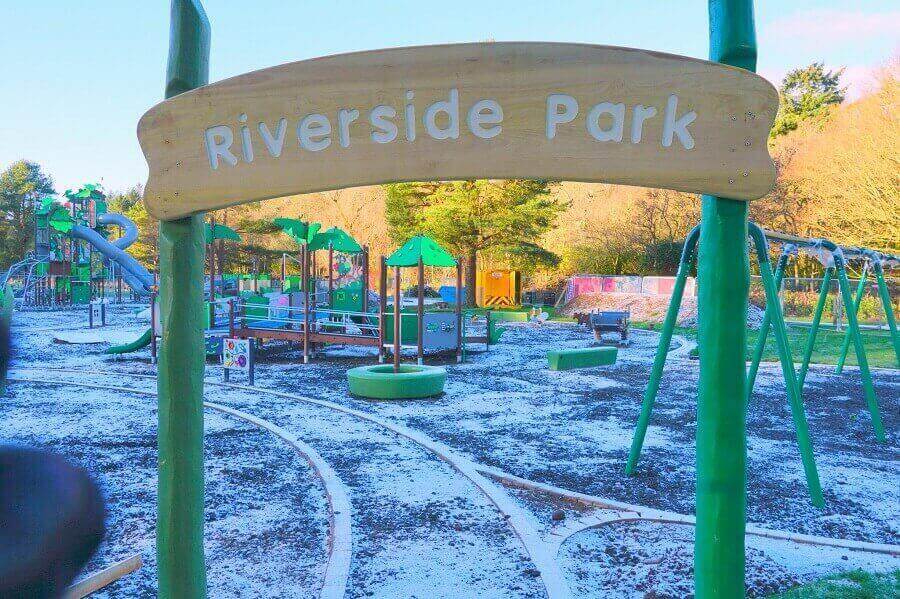 Riverside Park sign - New look Riverside Park continues to take shape
