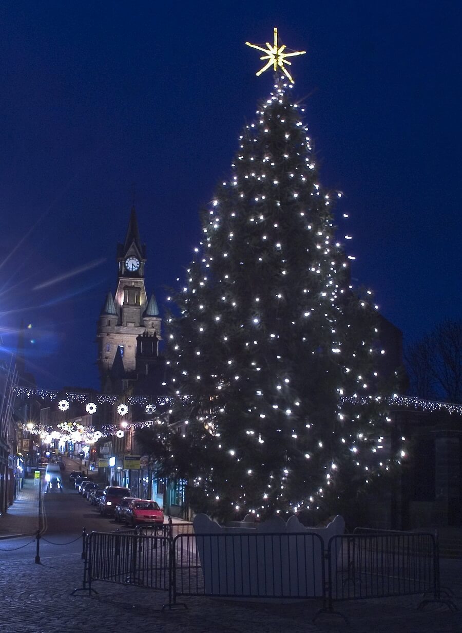 Dunfermline Christmas tree and lights