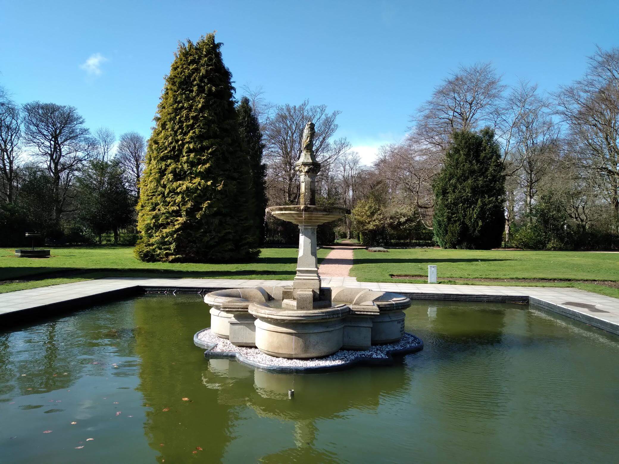 Beveridge Park Fountain Garden