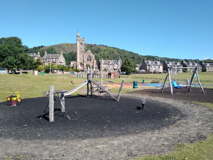 Burntisland links play park showing a couple of play areas