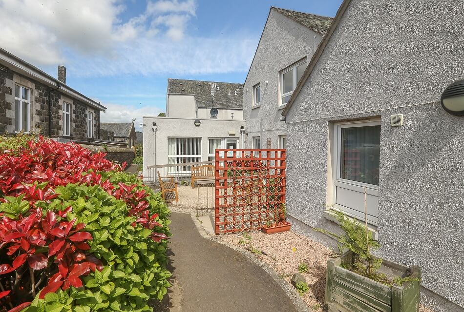 Image of shared gardens in Burgh House