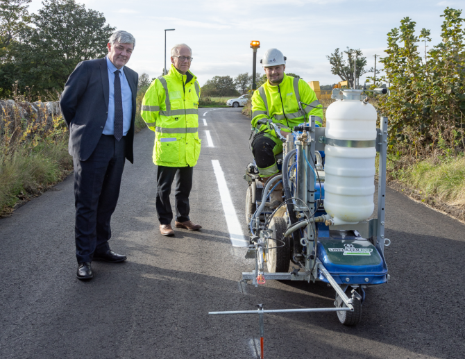New road line marking machine
