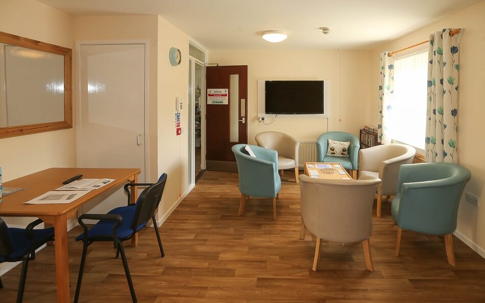 Image of communal seating area in Blairadam Court complex